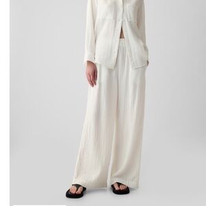 Gap crinkle gauze new off white linen pants size small